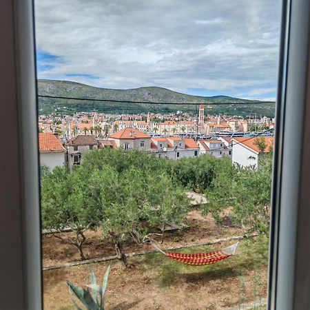 Rooms Carija Trogir Exteriör bild